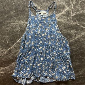 American Eagle blue tank with flower pattern